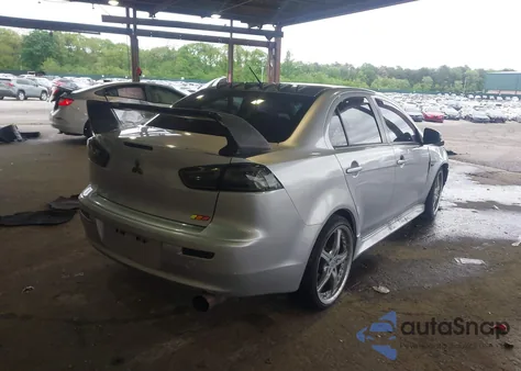2015 Mitsubishi Lancer Es z USA, uszkodzony, nr VIN JA32U2FU9FU004812
